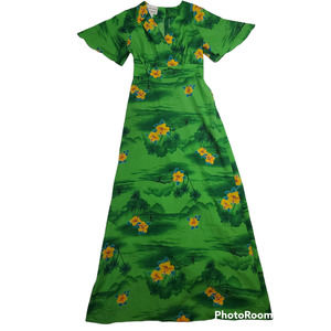 Royal Hawaiian | Vintage Green Tropical Print Aloha/Hawaiian Dress | Size 10